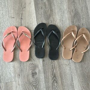 Bundle of 3 pair women’s Havaianas, all size 39/40.